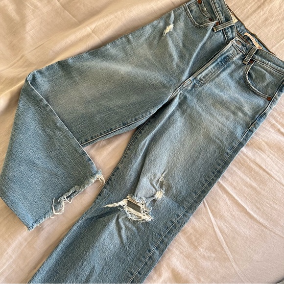 Levi’s Ribcage Straight Jeans - Picture 6 of 6